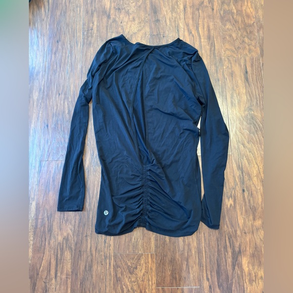 Lululemon Deep Stretch Longsleeve Cinch In Black Size 6 - Picture 4 of 4